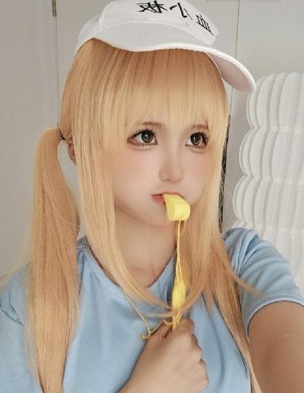 中出美女